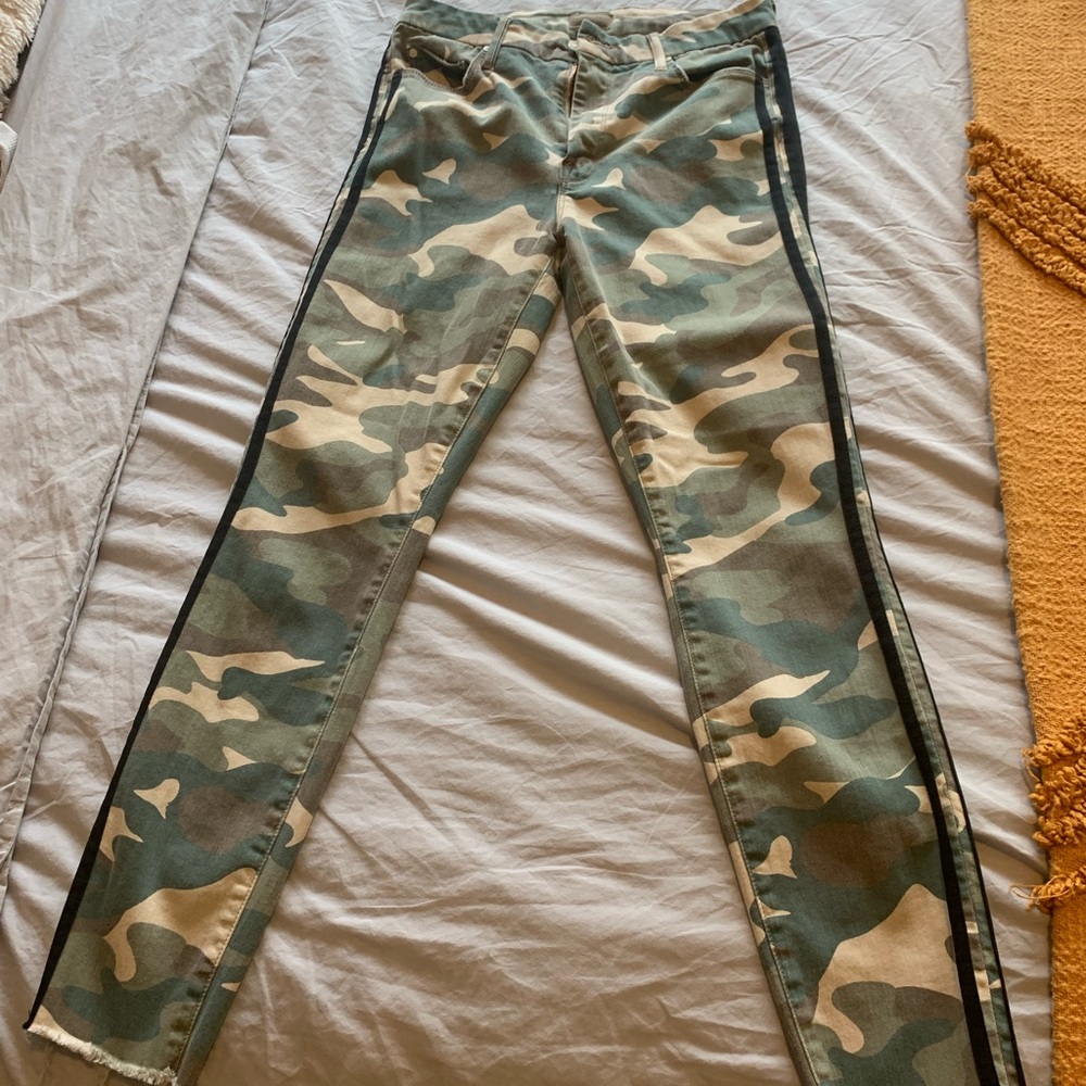 Mother Denim camo cropped striped pant